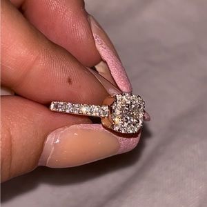 Gold & diamond engagement ring size 6